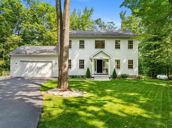 8649 Tall Timber Ln, Petoskey, MI 49770