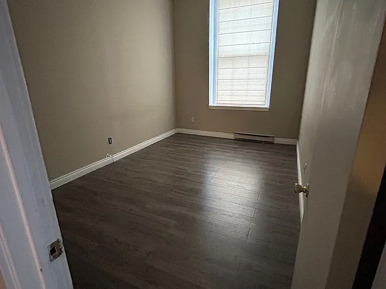 230 Gorham St #10 — Photo 5