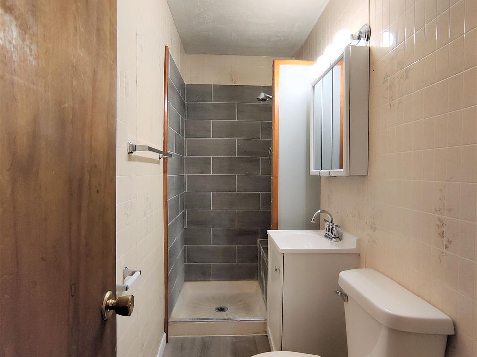 975 / 310 N. Elm St. Waterman 7 310 N Elm St Waterman IL Zillow