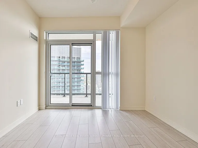 38 Annie Craig Dr #3701 — Photo 13