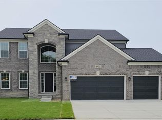 18430 Stallmann Dr, Macomb, MI
