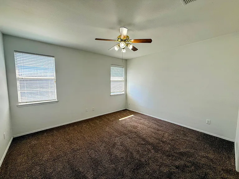 9736 Indian Canyon Dr — Photo 13