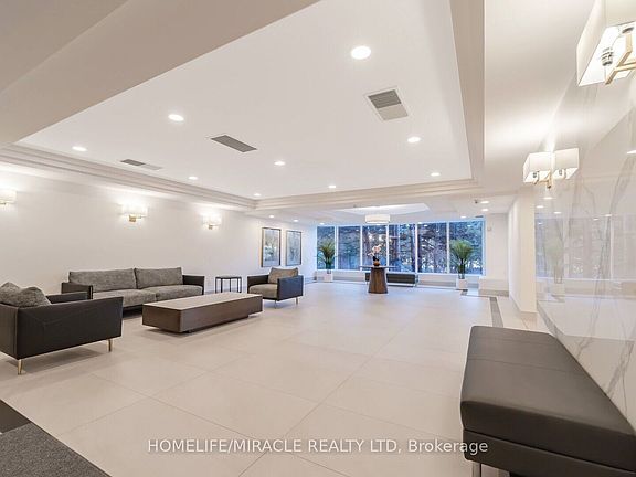 5th image of 22 Hanover Rd #510