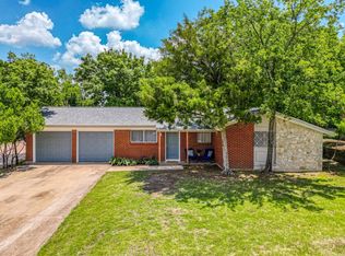 1301 Sloan St, Weatherford, TX 76086