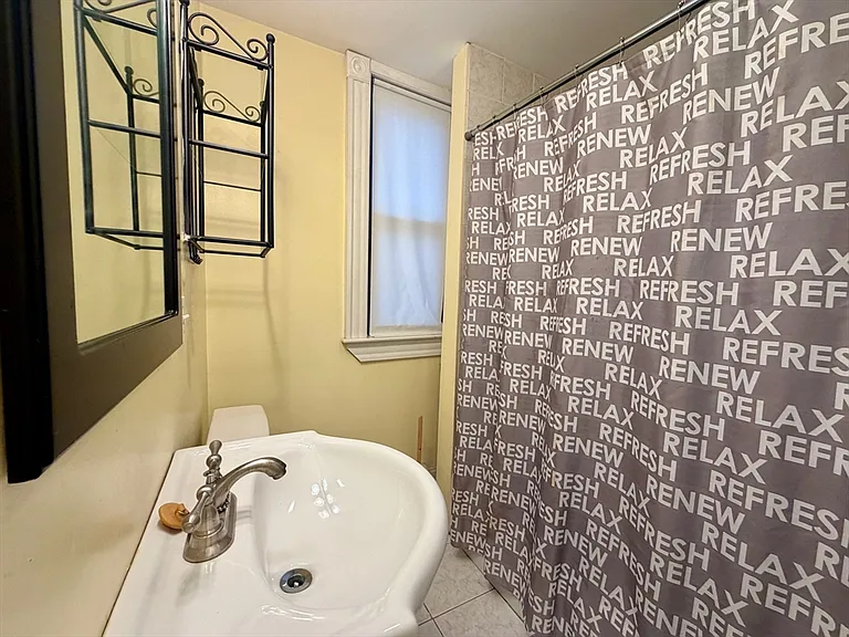 41 Thorndike St #1 — Photo 9