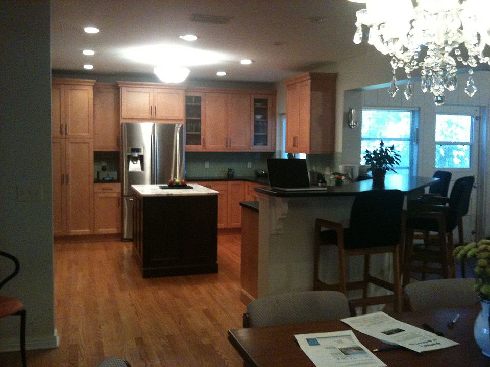 2nd image of 2326 Hawthorne Trl