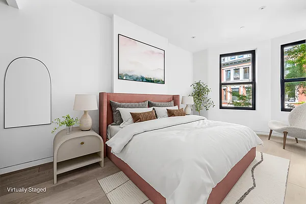 Rented by SERHANT. | media 6