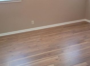 30 Caldwell Pl #E, Jackson, TN 38305