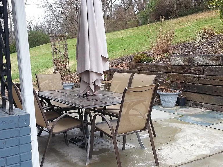 179 Briggs Ave — Photo 8