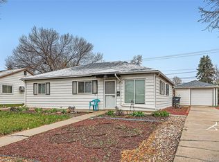 1011 Uvalda St, Aurora, CO 80011