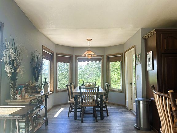 5th image of 18280 Ess Lake Dr