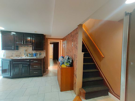 5th image of 1654 81st St #1