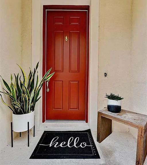 9597 Cavendish Dr — Photo 2