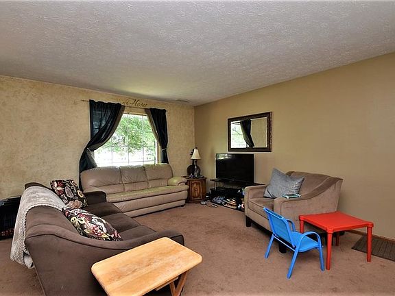 3rd image of 13774 Oakbrook Dr #3744