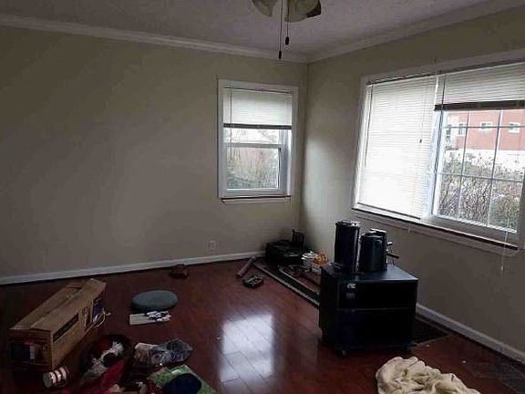 4th image of 5281 Leona Dr