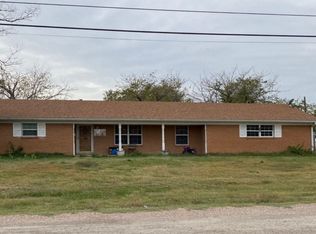 203 N King St, Itasca, TX 76055