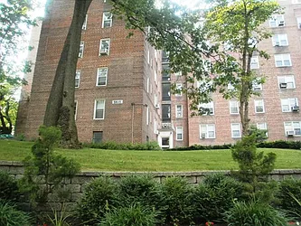 Sold by Robert E. Hill 