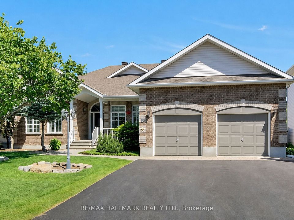 1st image of 5 Dolomite St