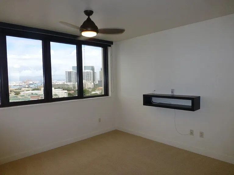 600 Queen St #1603 — Photo 11