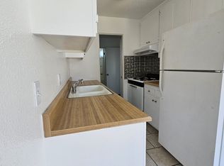 5823 Hazeltine Ave #B, Van Nuys, CA 91401