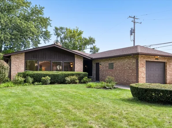 9617 Keystone Ave, Skokie, IL 60076