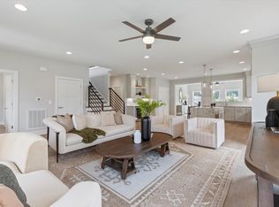 615 Newhall Dr, Nashville, TN 37206