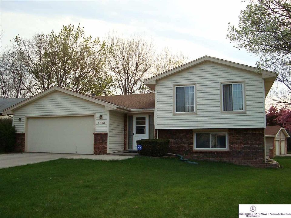 1st image of 5883 S 104th Ave