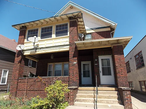 819 Cherry St Photo 1
