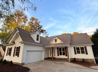 2020 Bascomb Carmel Rd, Woodstock, GA 30189