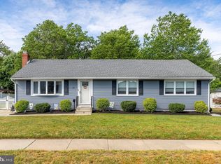 24 New York Ave, Burlington, NJ 08016