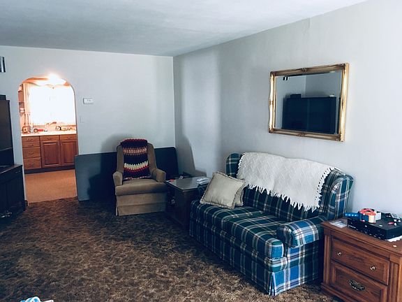 5th image of 816 Vine St
