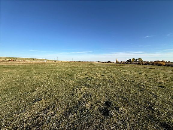 4th image of Smith Rd