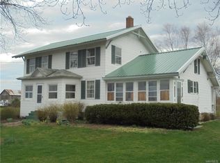 3311 Randall Rd, Ransomville, NY 14131