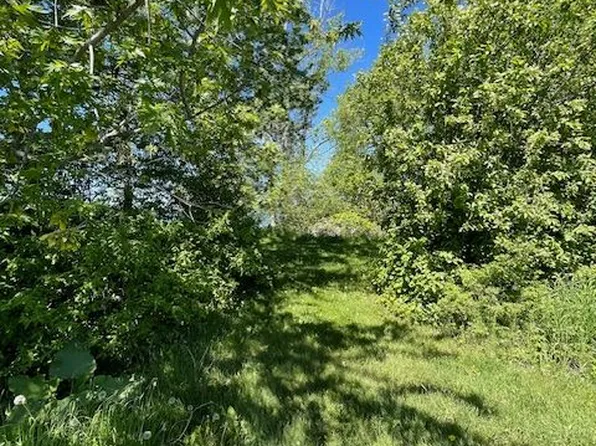 10 Line Rd, Frontenac Islands, ON K0H 2Y0