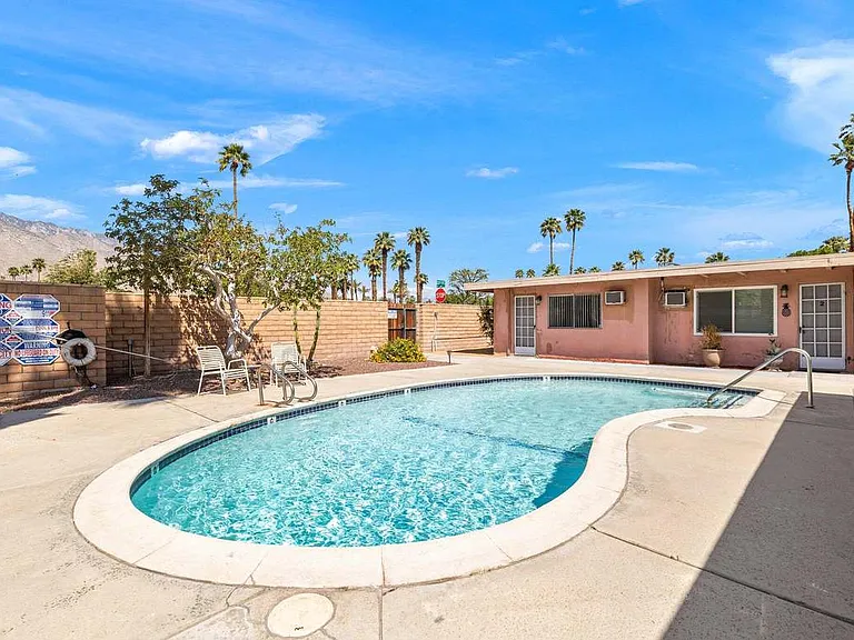 508 Desert View Dr #1 — Photo 27