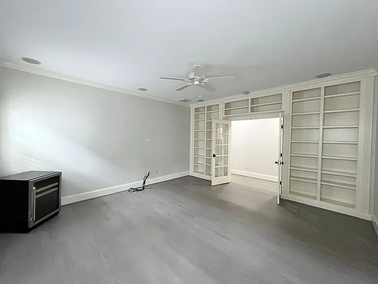 535 Guilford Cir — Photo 33