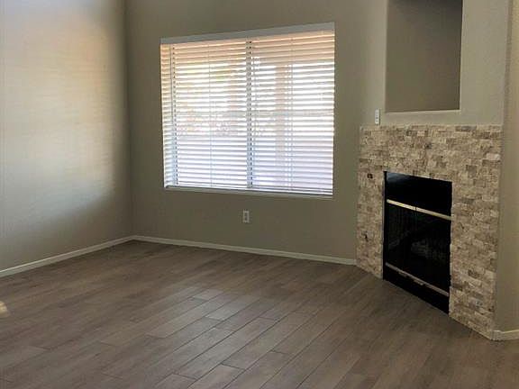 4th image of 36 Belle La Blanc Ave