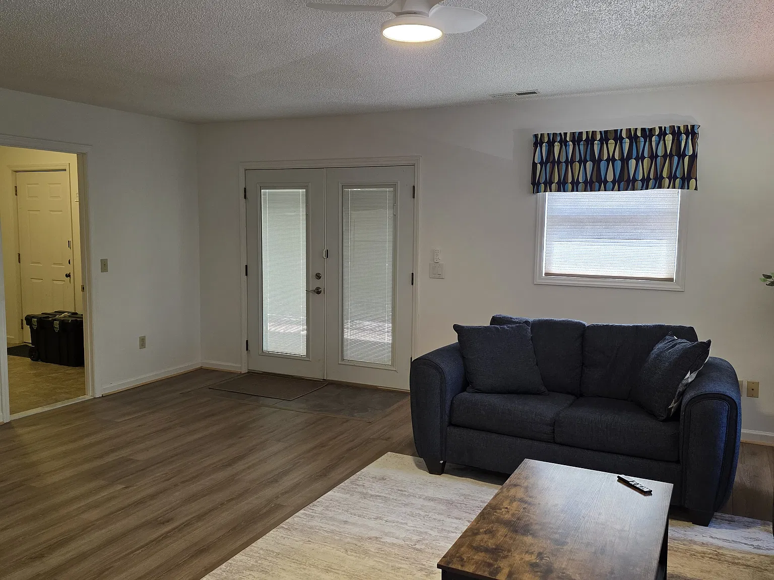 2 bed, 1073 sqft, $2,250 — Photo 4