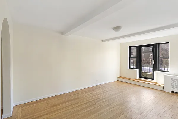 Rented by Oxford Property Group | media 16