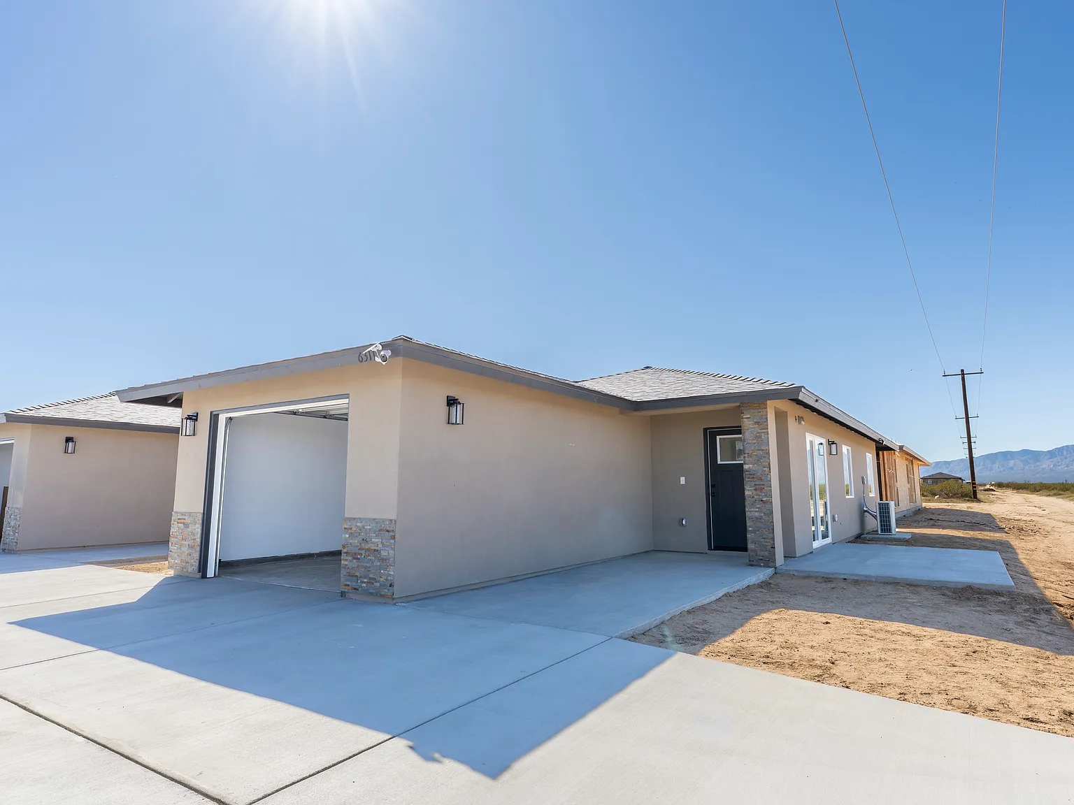 2 bed, 825 sqft, $1,795 — Photo 4