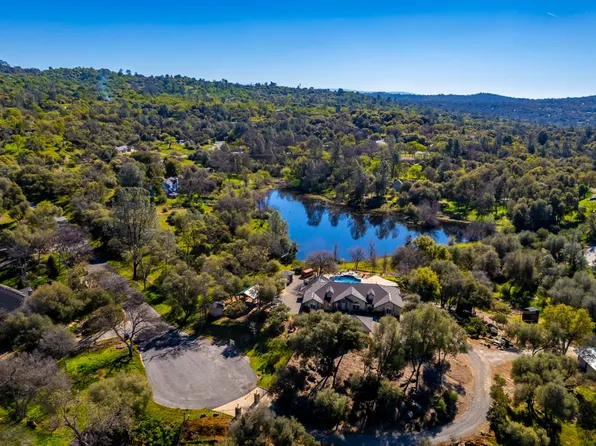 45740 Green Lake Ct, Coarsegold, CA 93614