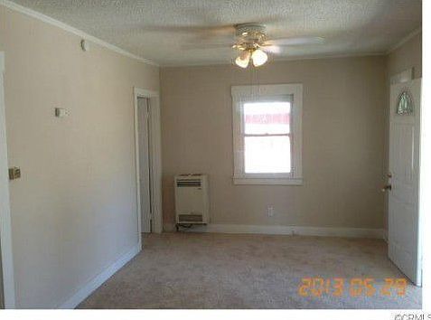 5th image of 4940 Axtell St