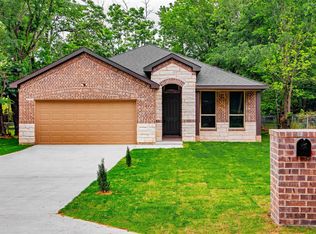 2596 W Houston St, Paris, TX 75460