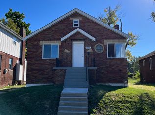 1204 Gruner Pl, Saint Louis, MO