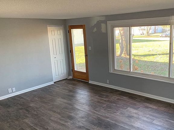 5th image of 5310 Lake Ave