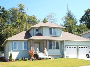 848 Nevada St, Bellingham, WA 98229