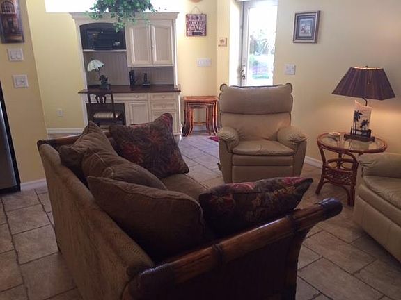 4th image of 1183 Nettles Blvd
