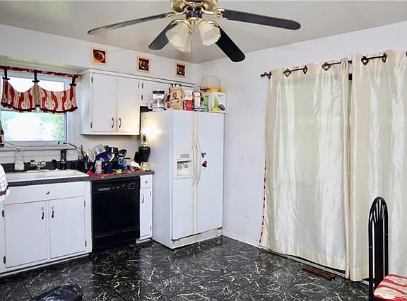 5th image of 5304 Colwyck Dr