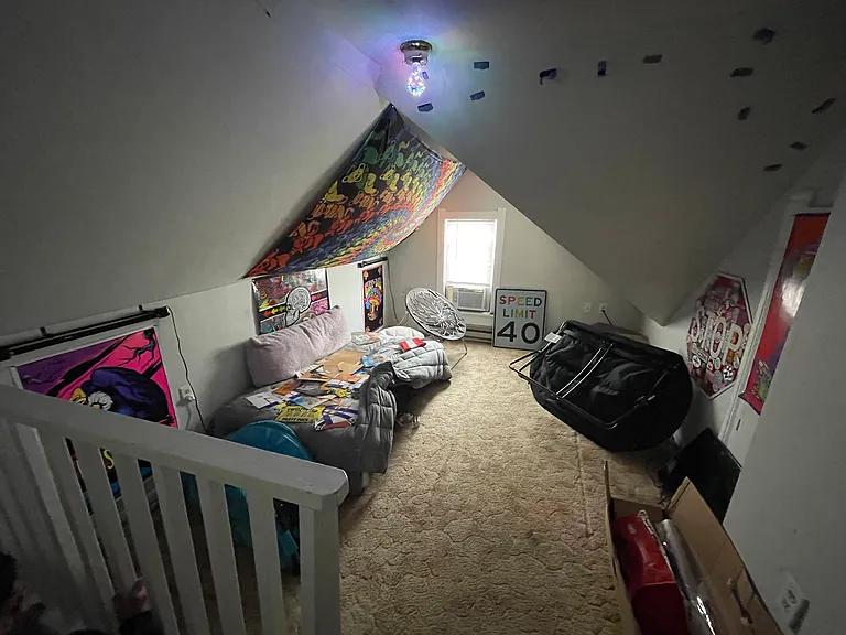 715 N Mulberry St — Photo 12