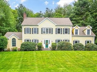 17 Bridle Path, Walpole, MA 02081